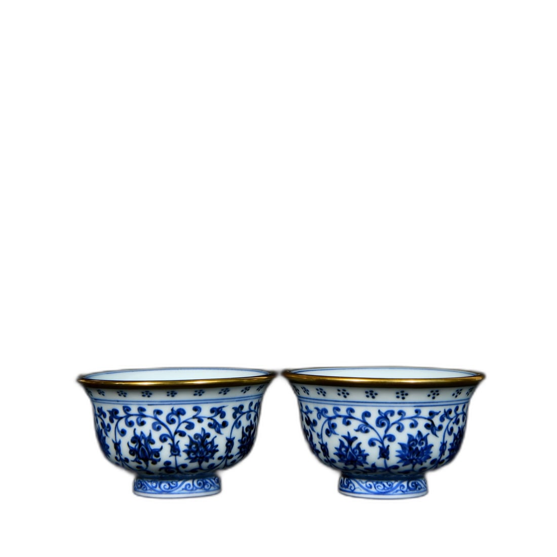 Ming Yongle Blue and Gold Cup (1 of 9)