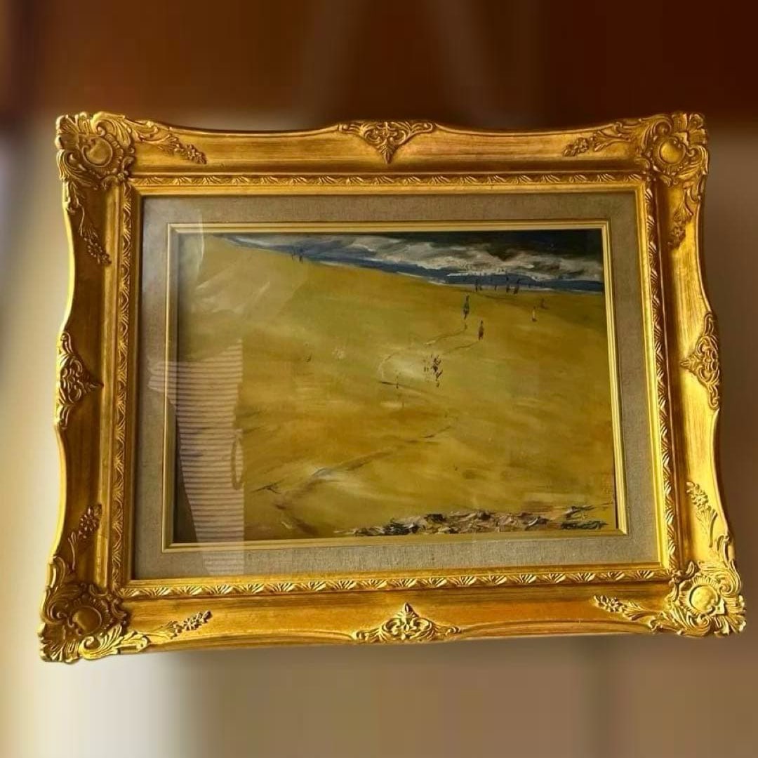 Seaside Oil Painting with Glass Frame and Gold Frame: (Seaside Oil Painting with Glass Frame and Gold Frame) Outer frame dimensions: 47 cm in length, 38 cm in width Freight: 1.International Freight: Foreign shipping charges are determined by destination.