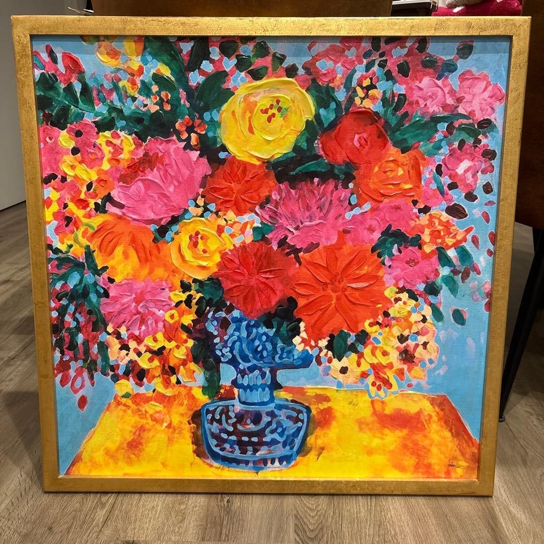 Francfranc Oil Painting: Flowers in a Vase: (Francfranc Oil Painting: Flowers in a Vase) This Francfranc oil painting features a vibrant floral motif, exuding a refined and elegant aura. Its vivid design makes it a striking focal point in any r
