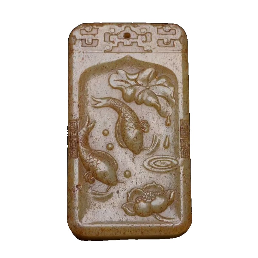 Hetian jade fish-shaped pendant: Hetian jade with fish jade pendant for consecutive yearsSpecifications: 7.7×4.3×1.1 cm, weight 93 gramsHigh density, natural color, full of oiliness, finely crafted, exquisite meaning, delicate and