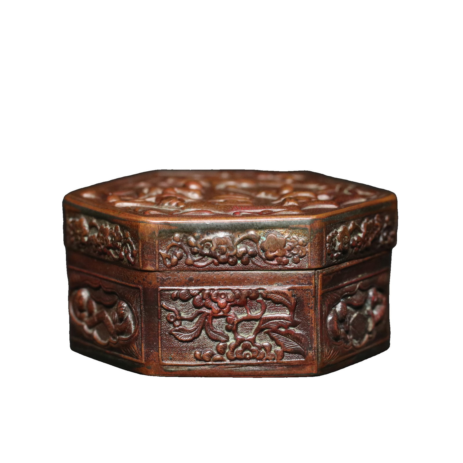 Qing Dynasty Purple Copper Powder Box: Exquisite antique Qing Dynasty copper powder box, decorated with pine, bamboo, plum blossoms, and the story of the two immortal figures, exquisite craftsmanship, aged patina, details as shown in the p