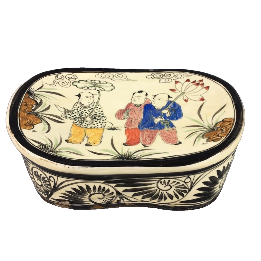 Cizhou Kiln Pillow: Cizhou kiln pillow Dimensions: 28/19/11 Freight: 1.International Freight: Foreign shipping charges are determined by destination. 2.Photos, descriptions and valuations have been meticulously prepared