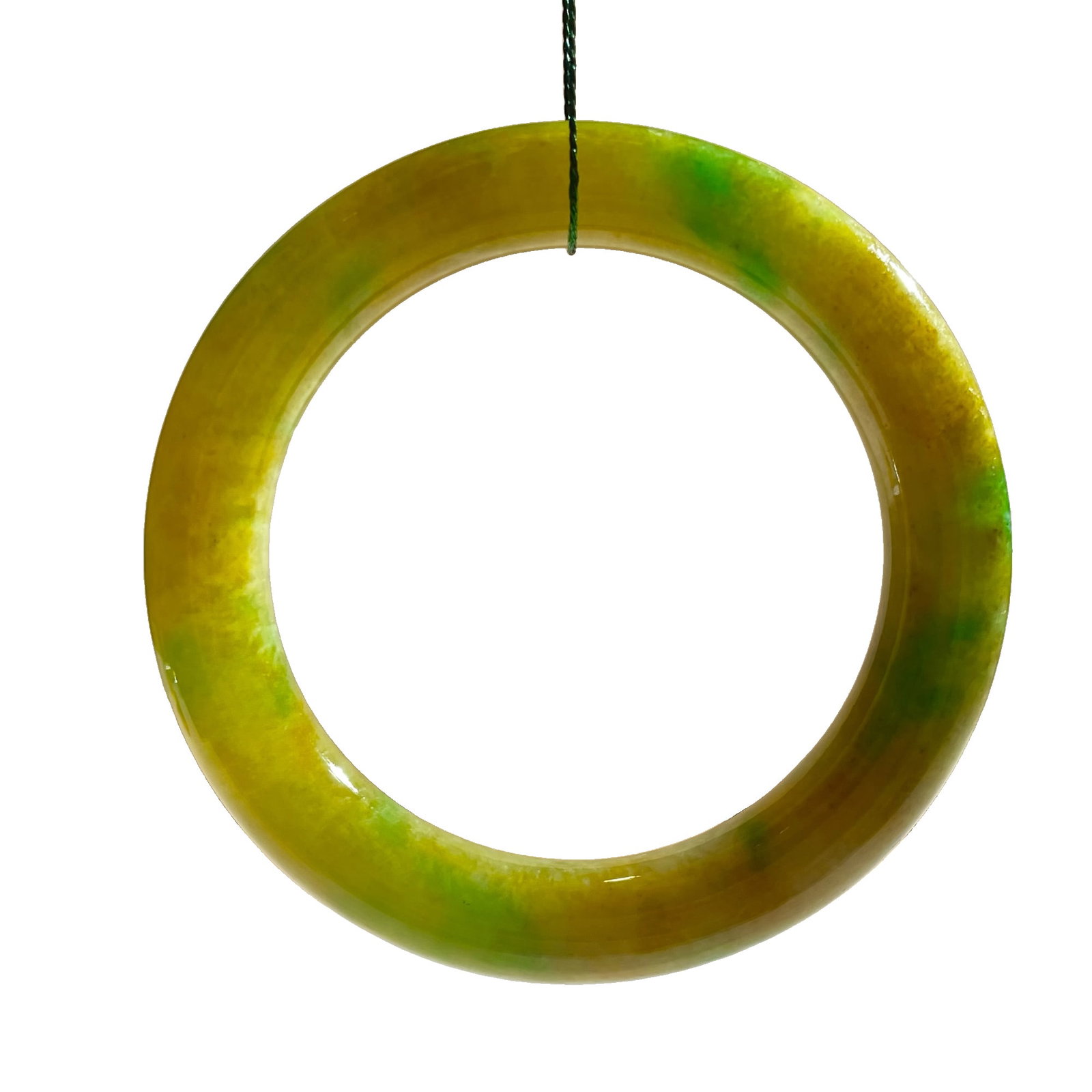 Jadeite bangle: Jadeite Bracelet: The jadeite features a fine texture with a colorful hue, and the natural flow of the "floating flower" pattern is smooth. The overall design is elegant, making it suitable for daily