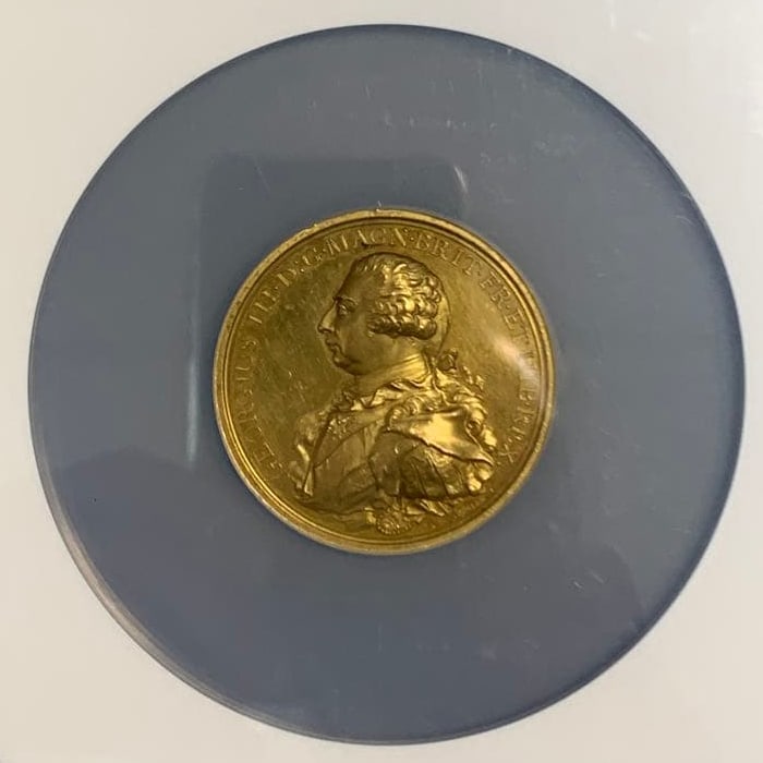 Gold Medal Commemorating the Attempted Assassination of King George III (1 of 10)