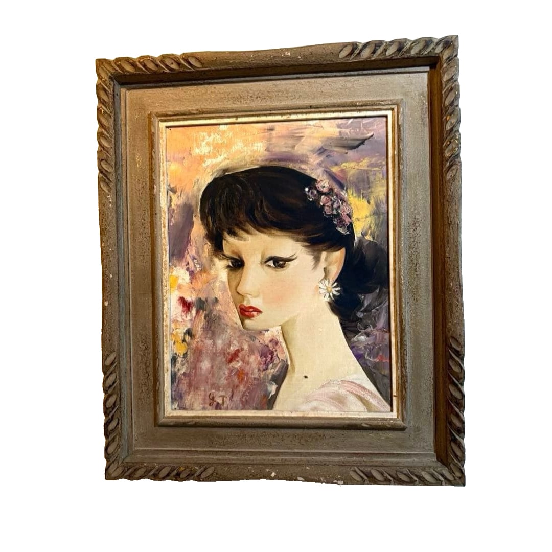Original oil painting, artist's signature, antique.: Original oil painting, artist's signature, antique. Original oil painting "Portrait of a Lady," artist's signature, antique, beautifully mounted. This unique hand-painted oil painting depicts a woman 