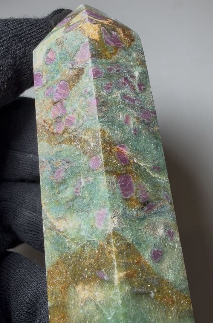 Hexagonal prism shape, natural gemstone. - 6