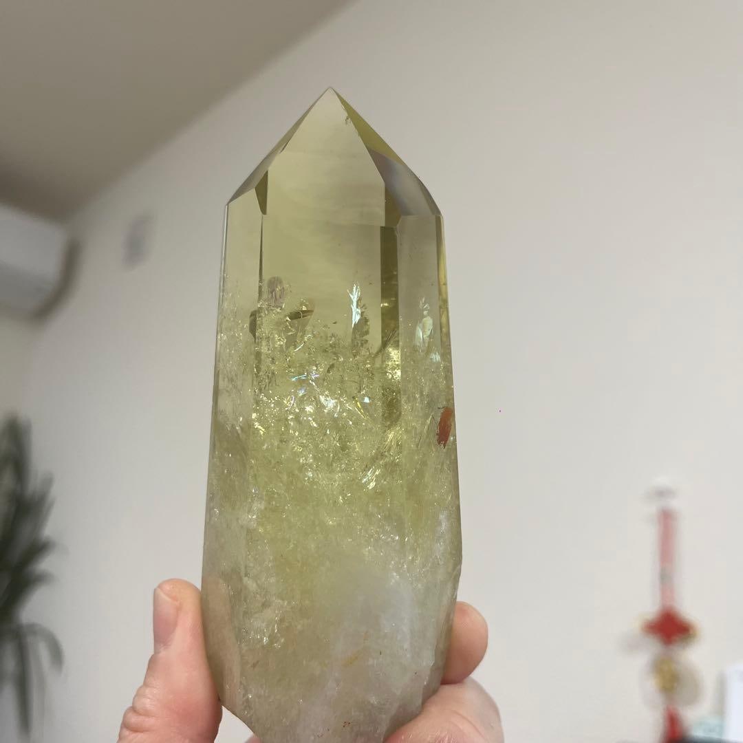 Yellow crystal column, hexagonal prism shape. - 15