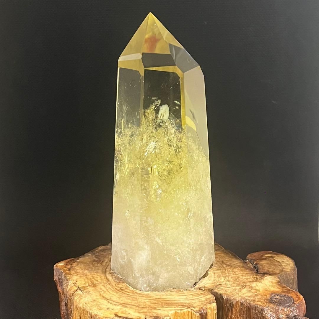 Yellow crystal column, hexagonal prism shape. - 6