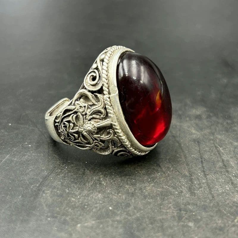 Bronze Craft Ring: Copper Craft Rings, Jewelry, Artworks, Small Sculptures Freight: 1.International Freight: Foreign shipping charges are determined by destination. 2.Photos, descriptions and valuations have been