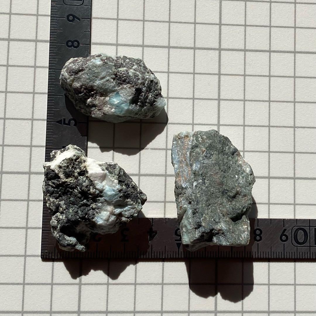Larimar Rough Stone, Blue Pectolite Natural Stone: Set of Larimar Rough Stones, Blue Pectolite Natural Stones, Raw Rocks We are pleased to present a set of three unprocessed Larimar stones from the Dominican Republic. This set consists of three