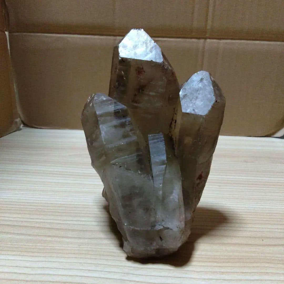 Citrine Cluster, Natural Raw Stone: Yellow Citrine Cluster, Natural Raw Stone, Raw Material, Approximately 697 Grams Yellow Citrine Cluster Natural Raw Stone Brand New, In Stock Approximately 697 Grams Please refer to the photos for det