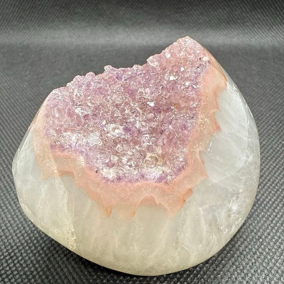 Natural Pink Amethyst Cluster [No Matrix] Pink Amethyst: Natural Pink Amethyst Cluster [No Matrix] Pink Amethyst This is a cluster of pink amethyst. It is a twinned crystal, with a light purple surface and a pink interior. It truly is a charming piece. The 