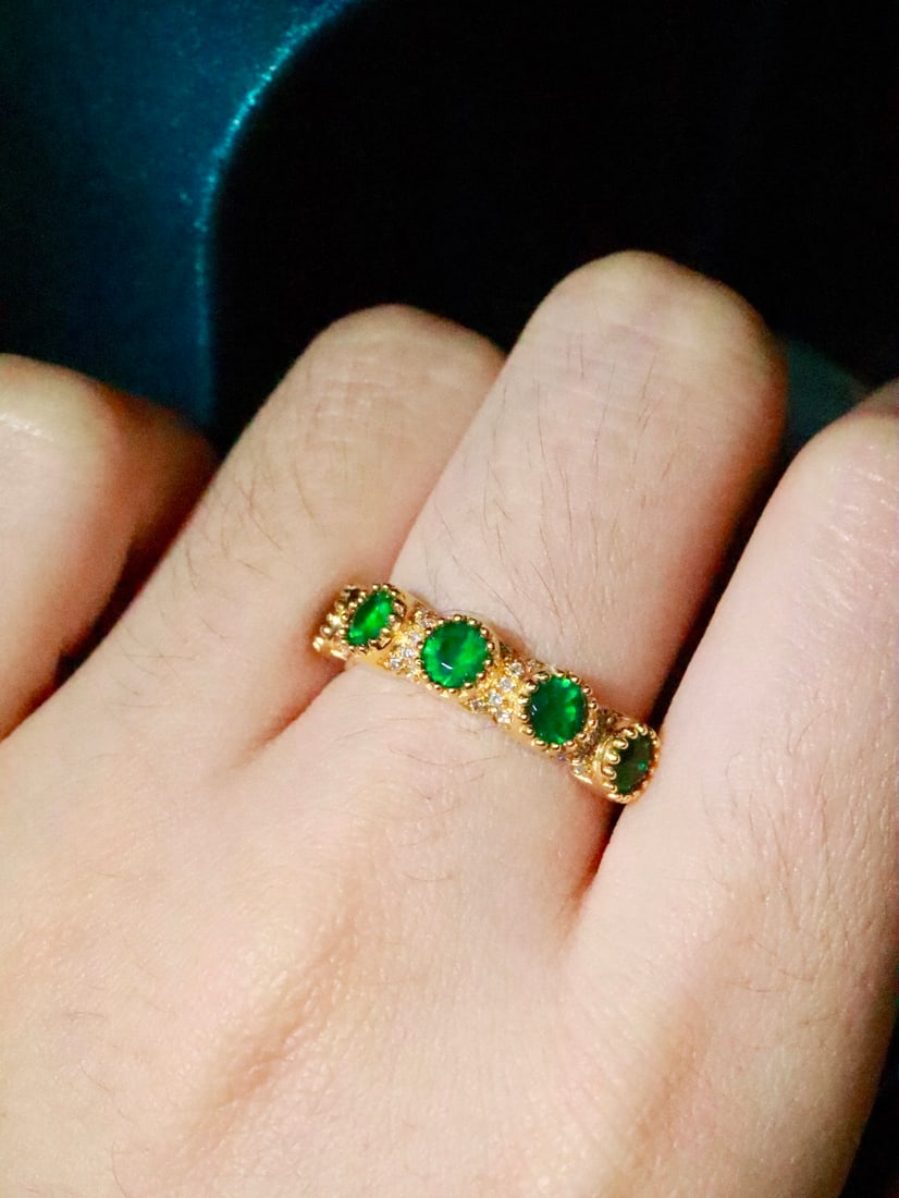 18K Gold Emerald Ring - 5