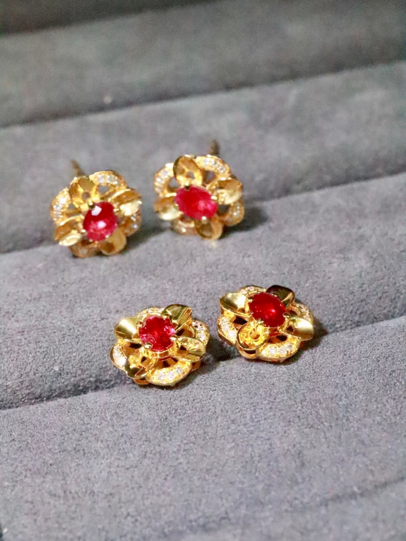 18K Gold Ruby Earrings - 4