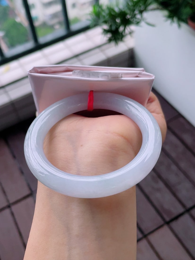 Ice Base Round Bangle - 9