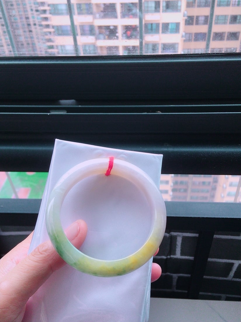 Jadeite bangle - 9