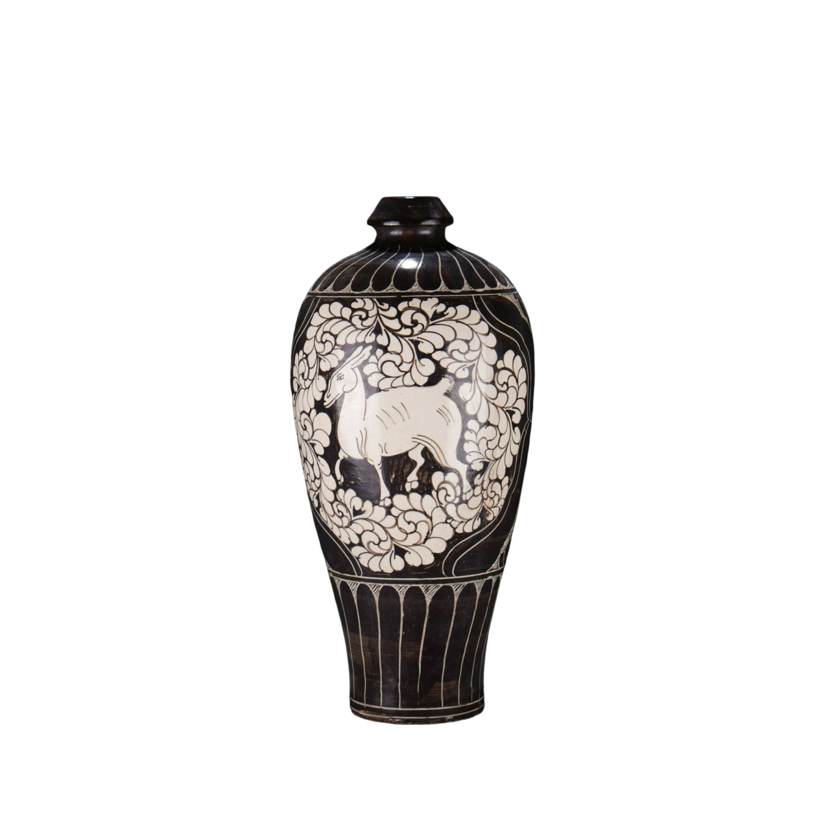 Song Dynasty Cizhou Kiln Double Deer Meiping Vase: This Song Dynasty Cizhou kiln double deer meiping vase, with its unique black and white glaze and exquisite double deer motif, exemplifies the superb craftsmanship of Song Dynasty ceramics. The vase's