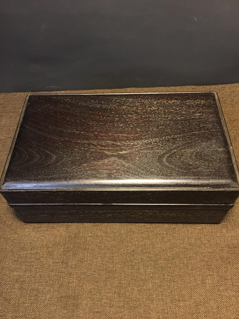 Zitan Box with Gold Star - 3