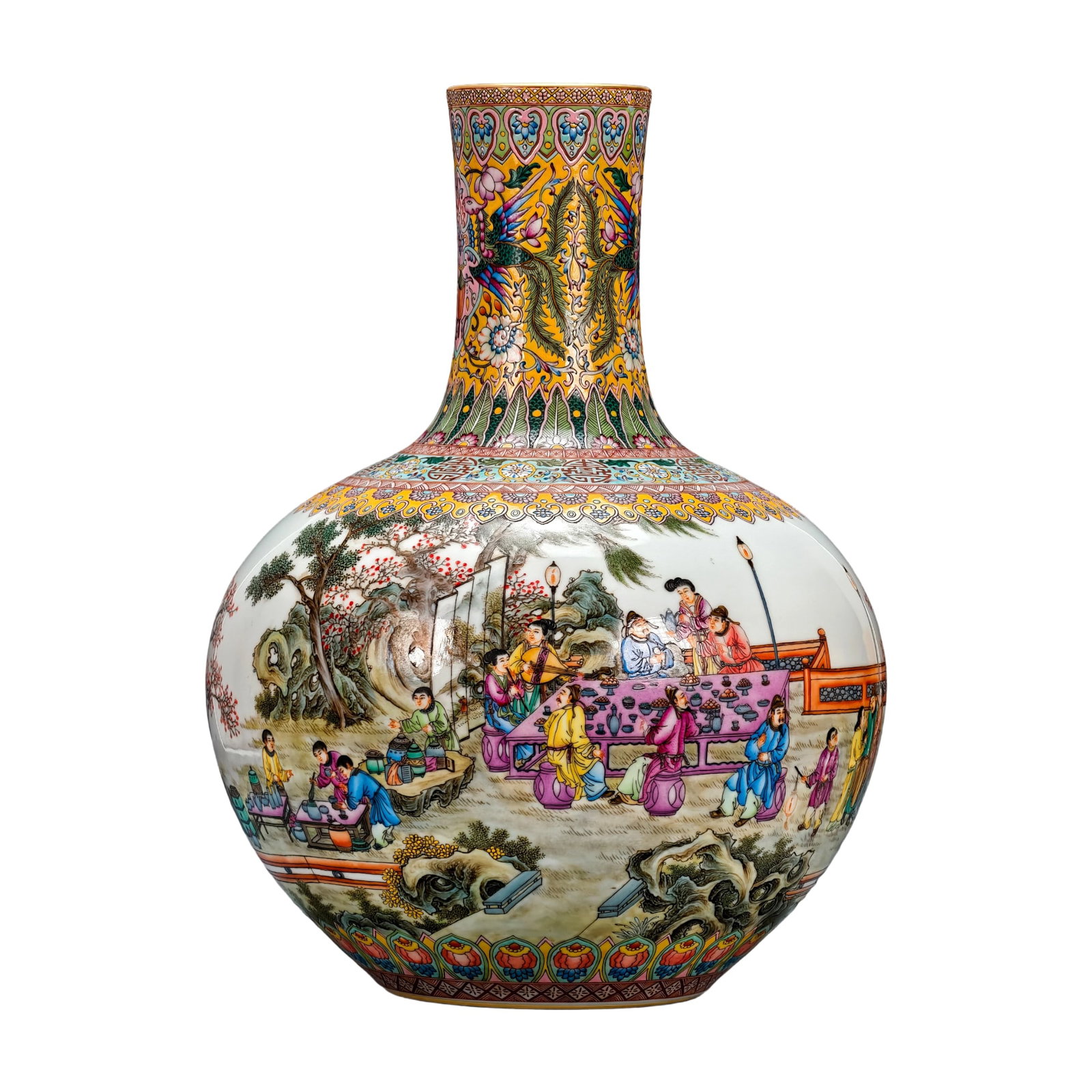 Qing Dynasty Famille Rose 'Peach and Plum Banquet' Globe Vase: This globe vase is an exquisite Qing Dynasty official kiln piece, featuring famille rose 'Peach and Plum Banquet' motifs. The craftsmanship is superb, with fine and flowing lines, and a vivid theme
