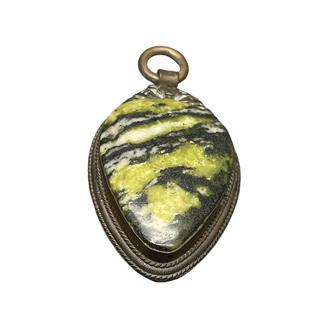 Copper Pendant Inlaid with Natural Tricolor Gemstones: This copper pendant inlaid with natural tricolor gemstones showcases exquisite craftsmanship and rich gemstone colors, creating a unique aesthetic. The combination of copper and gemstones forms a