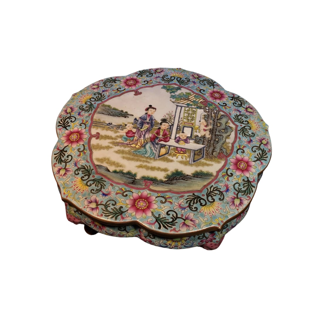 Famille Rose Enamel Antique Figure Story Floral Sunflower Table Ornament: This Famille Rose enamel piece features an antique figure story theme combined with floral motifs, with a uniquely designed sunflower mouth. The intricate depiction of entwined lotus and elephant head