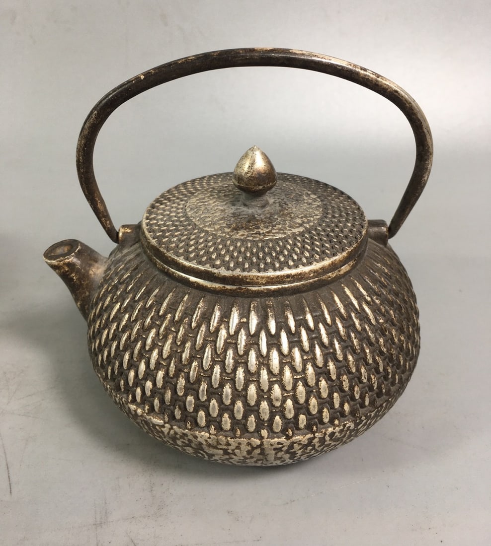 Silver Woven Pattern Pot - 2