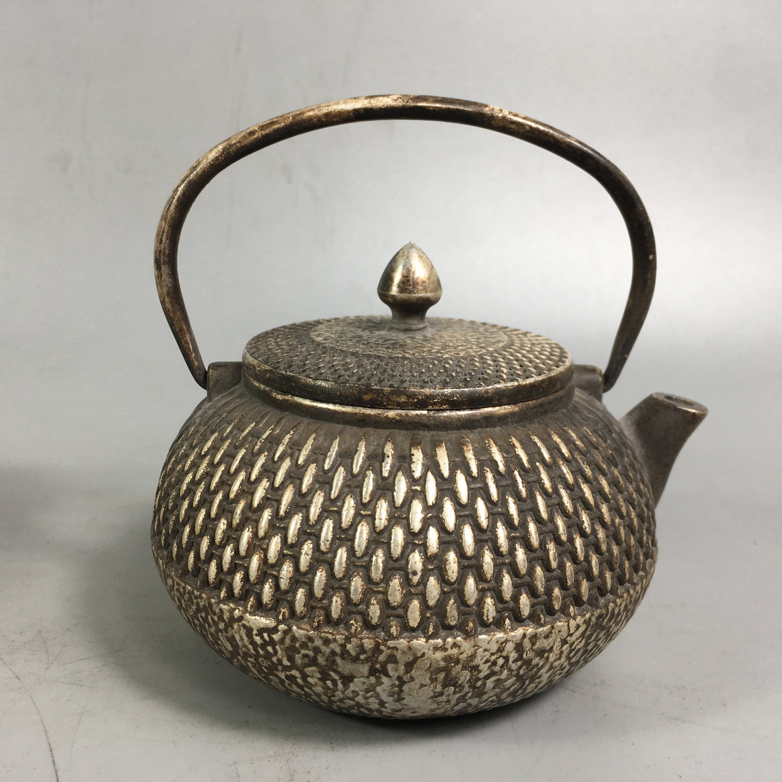 Silver Woven Pattern Pot - 6