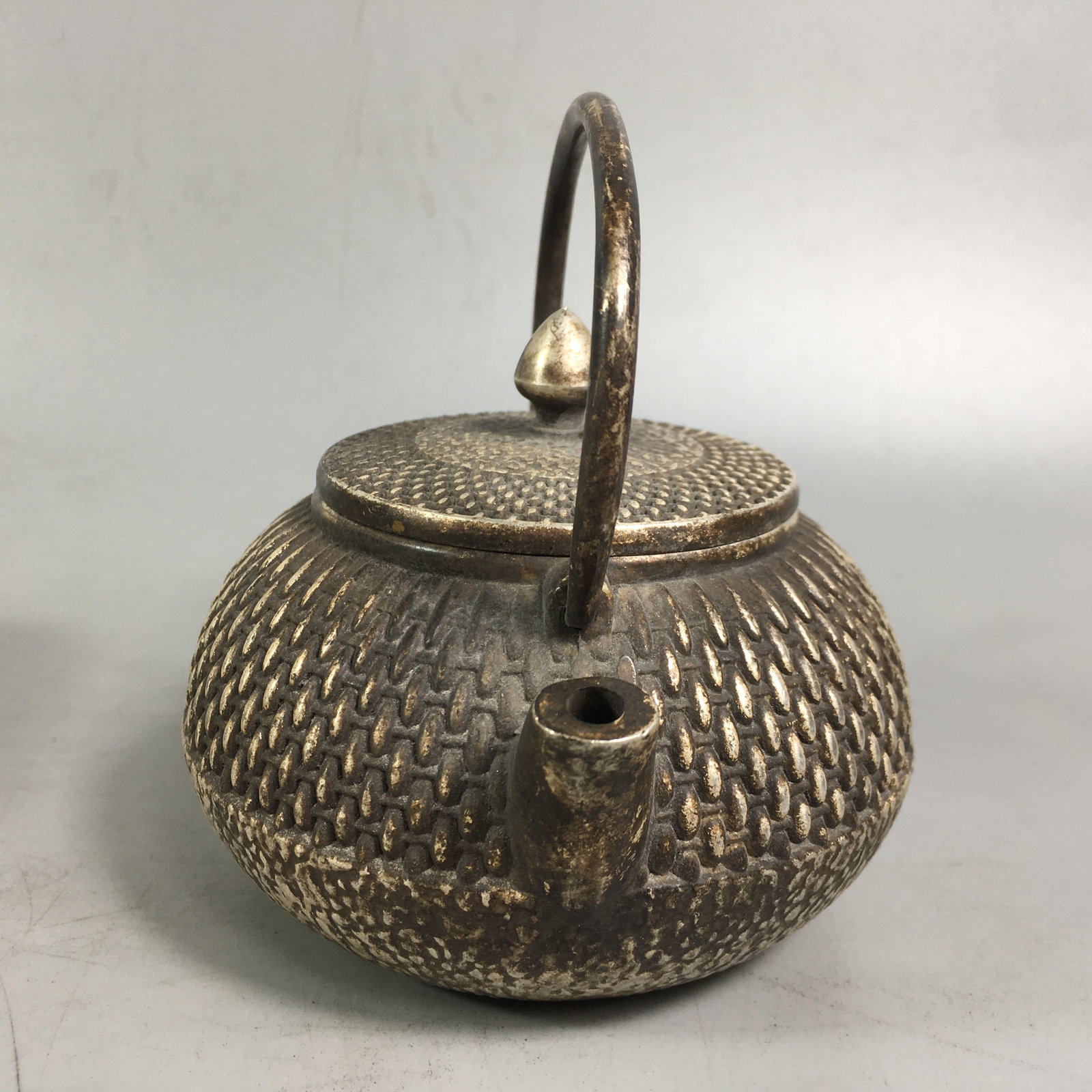 Silver Woven Pattern Pot - 7
