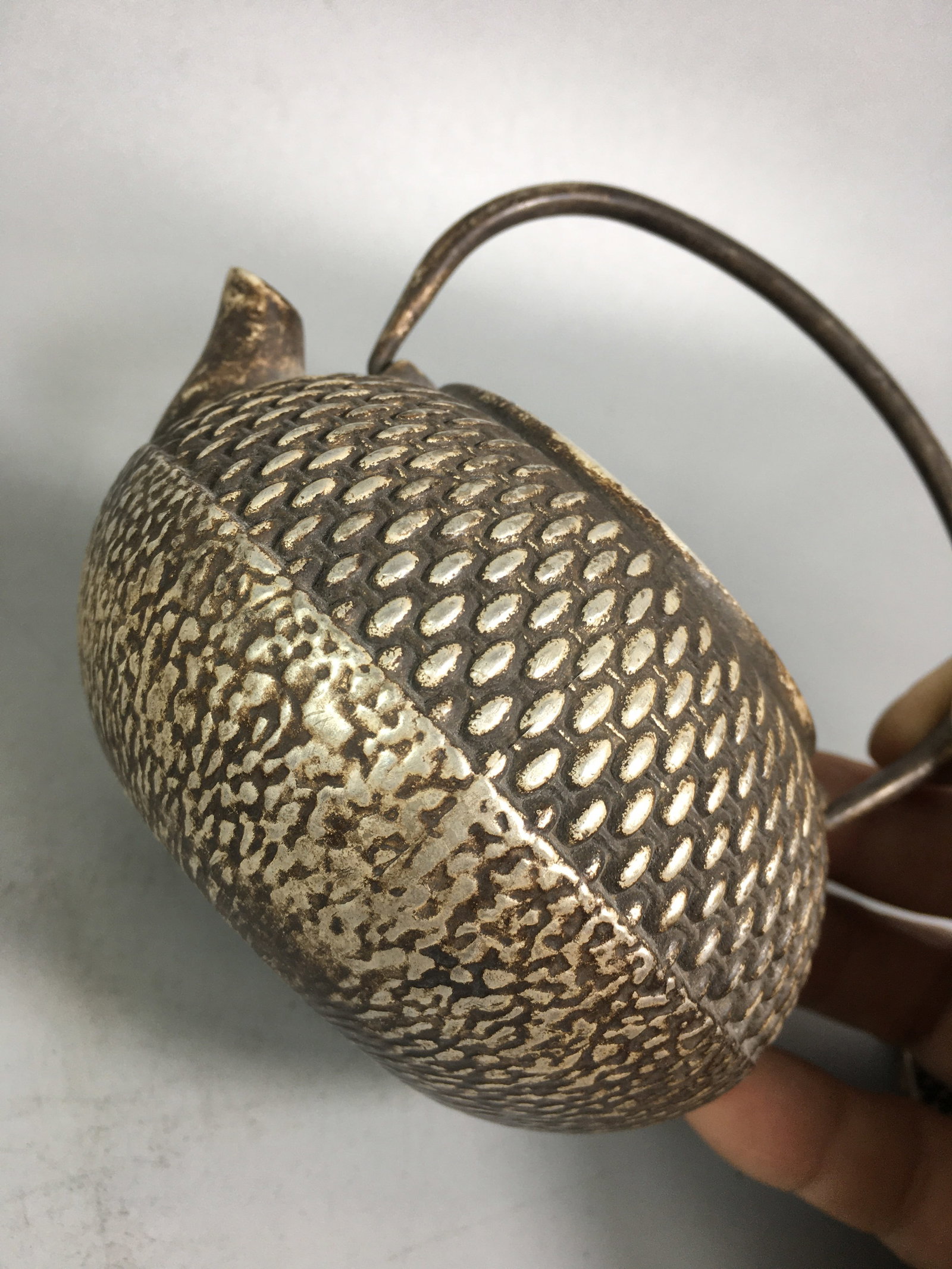 Silver Woven Pattern Pot - 8