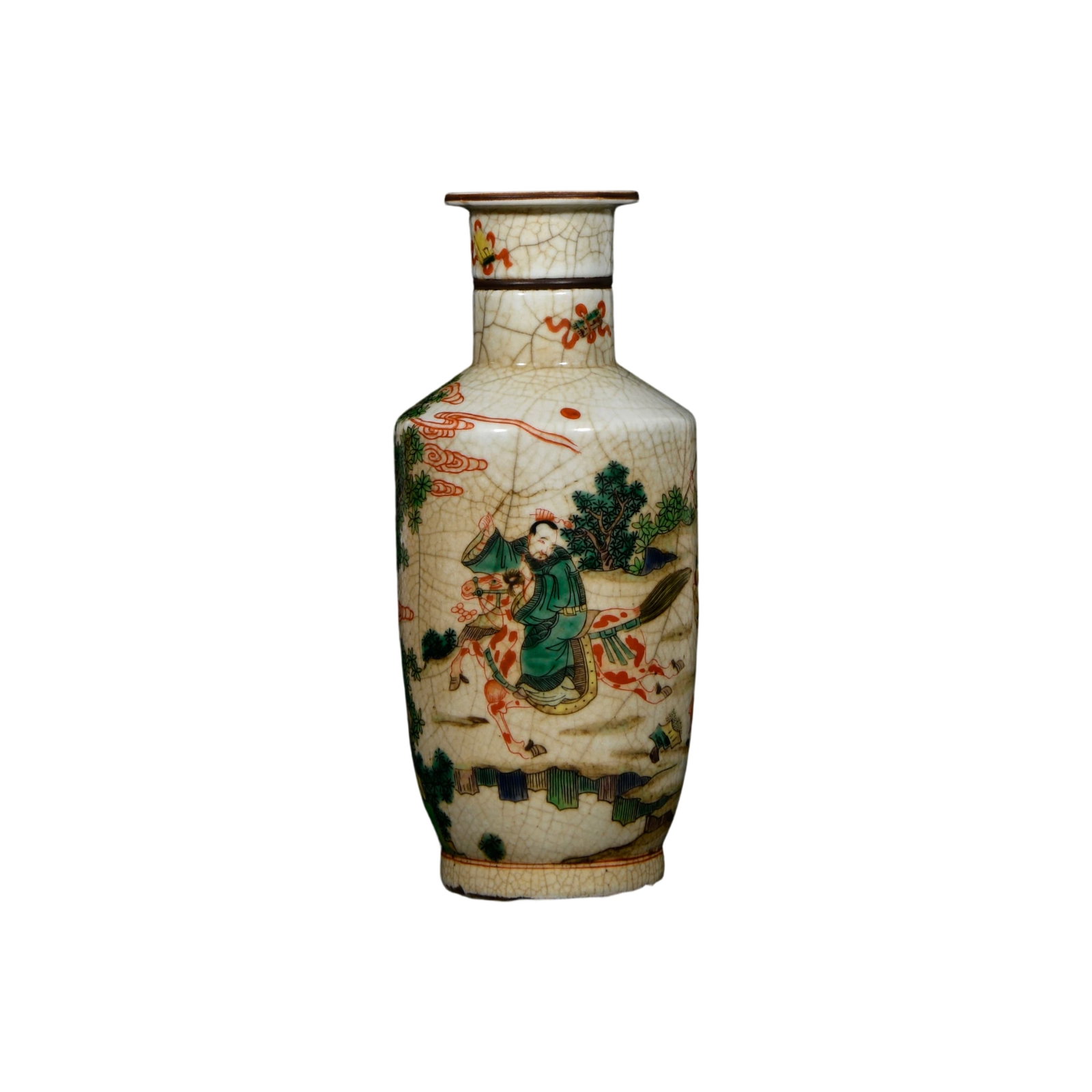 Qing Dynasty Famille Verte Crackle Glaze Warrior Figure Club Vase: This Qing Dynasty famille verte crackle glaze warrior figure club vase showcases the artistic charm of Qing porcelain with its exquisite craftsmanship and rich colors. The vase body is adorned with vi