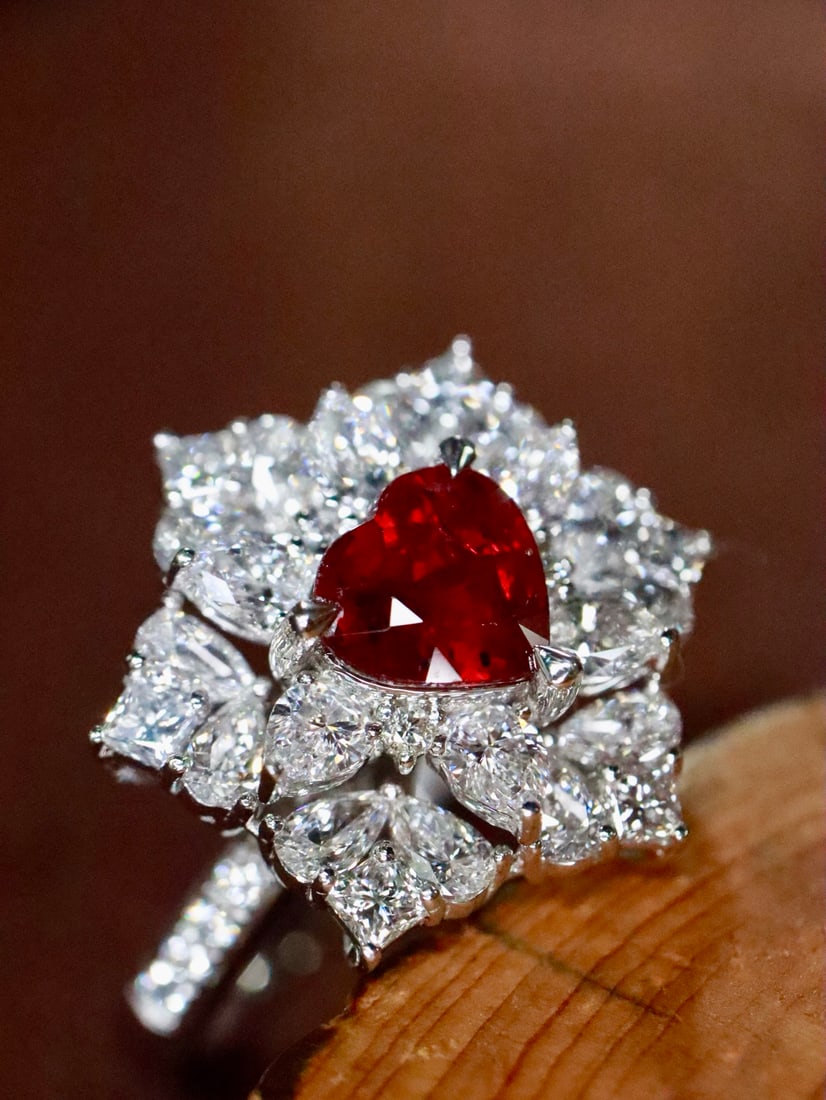 PT950 Natural Ruby Ring - 3