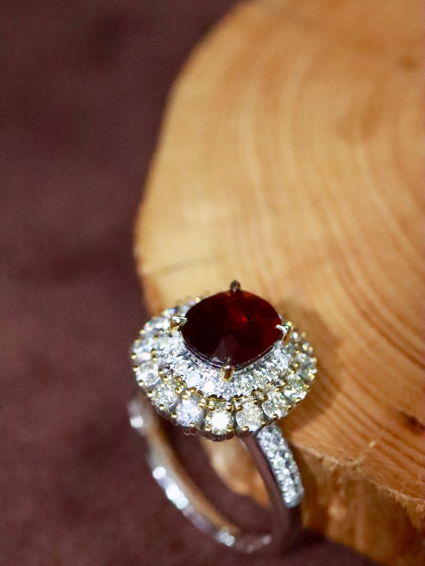 18K Gold Natural Ruby Ring - 4