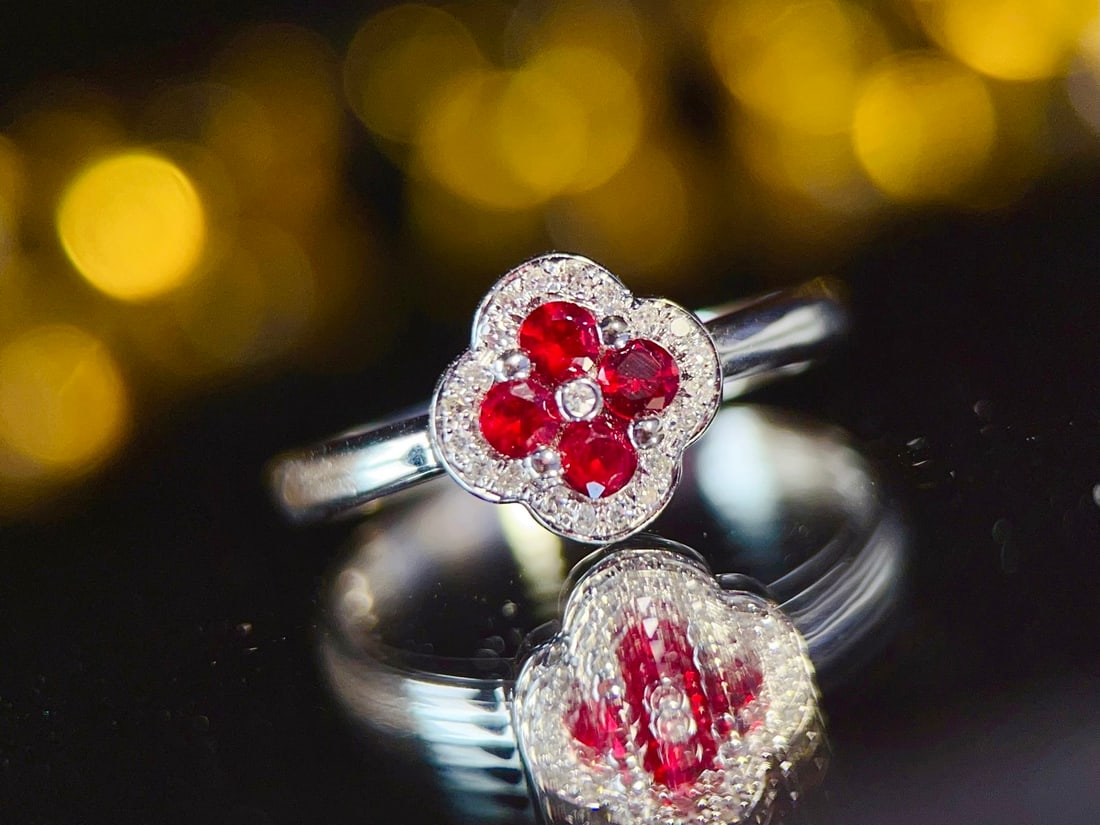 18K Gold High-Quality Ruby Ring: This ring is meticulously set in 18K gold, combining ruby and diamonds to showcase unparalleled elegance and sophistication. The deep hue of the ruby complements the dazzling brilliance of the diamond