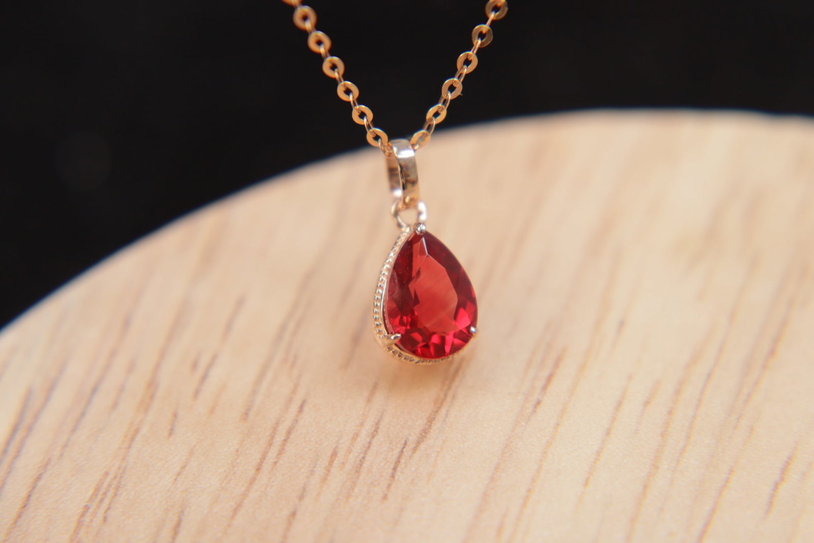 18K Gold Natural Sunstone Pendant: This pendant is meticulously crafted in 18K gold, featuring a natural sunstone that exudes unique luster and charm. The natural color of the sunstone complements the brilliance of the metal, making it