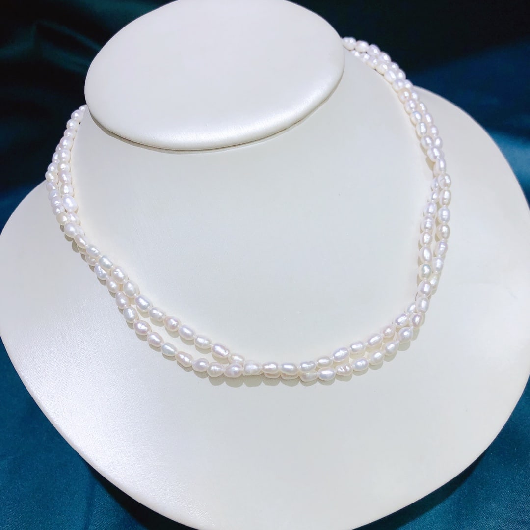 Natural Freshwater Rice-shaped Pearl Necklace (1 of 9)