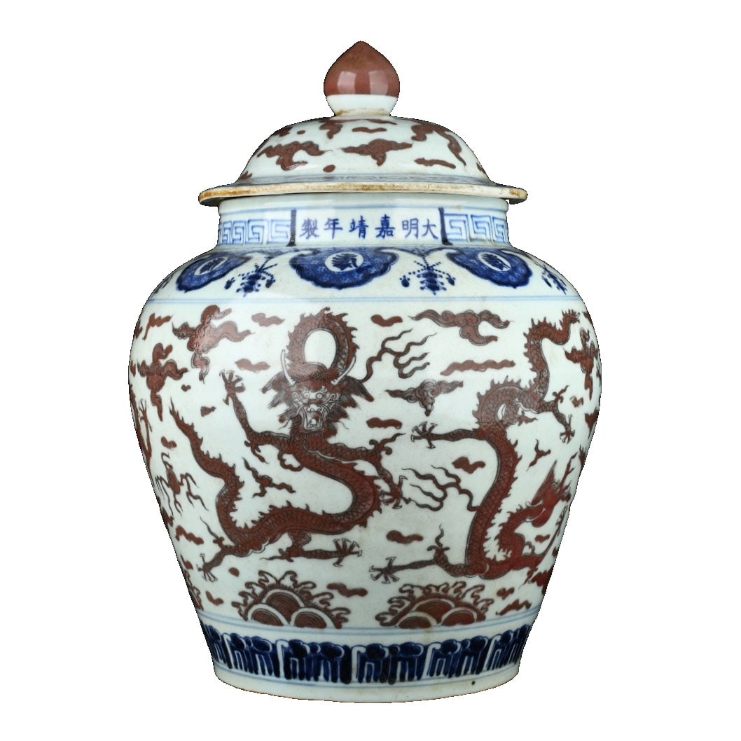 Ming Dynasty Blue and White Glazed Red-Decorated General Jar with Cloud-Dragon Motif: This Ming Dynasty blue and white glazed red-decorated general jar with cloud-dragon motif showcases exquisite craftsmanship and vivid patterns, reflecting the unique charm of Ming ceramics. The flowin