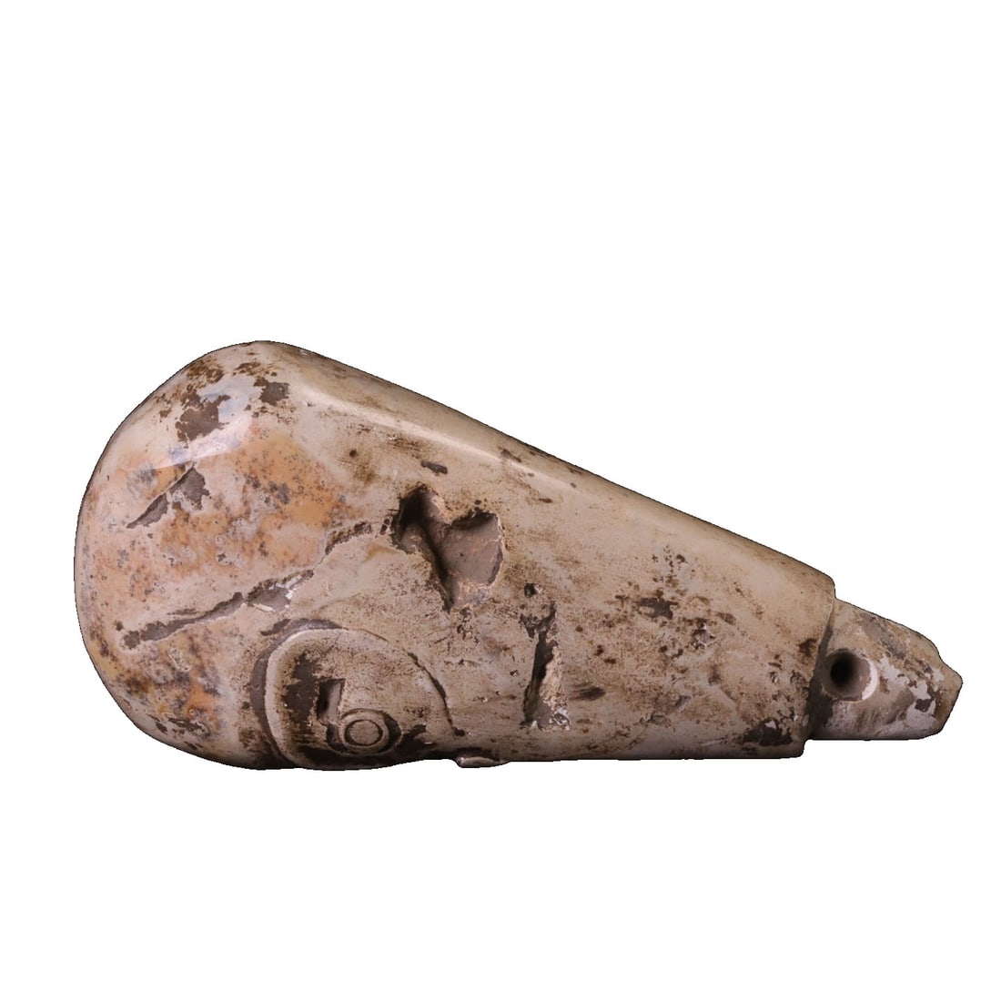 Jade Cultural Pendant: This jade cultural pendant showcases exquisite craftsmanship, with a smooth texture and soft color, reflecting the unique charm of traditional jade carving art. (Height 9.6cm, Width 4.6cm, Thickness 2