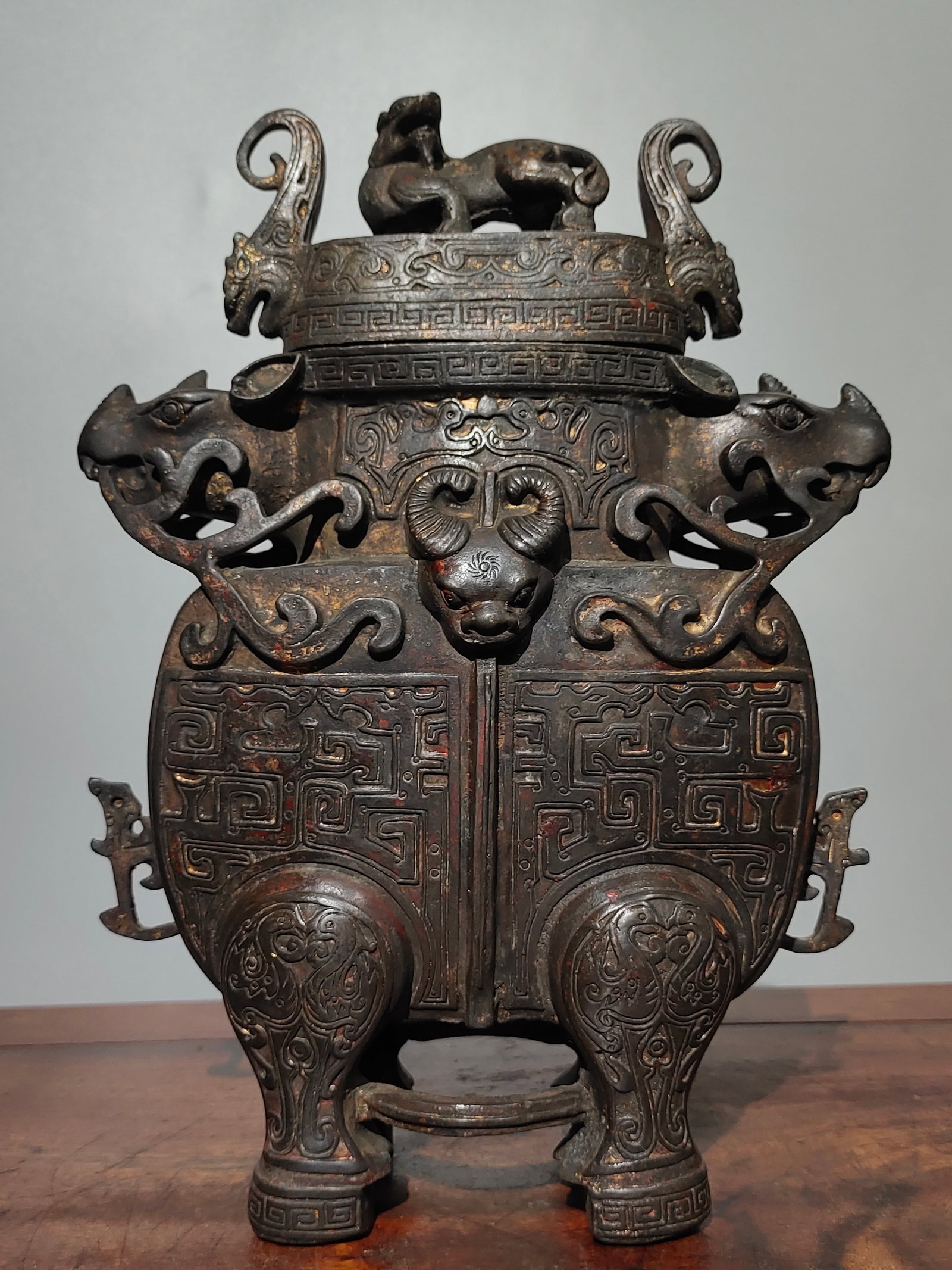 Old Copper Toad Pattern Bull Vase - 2