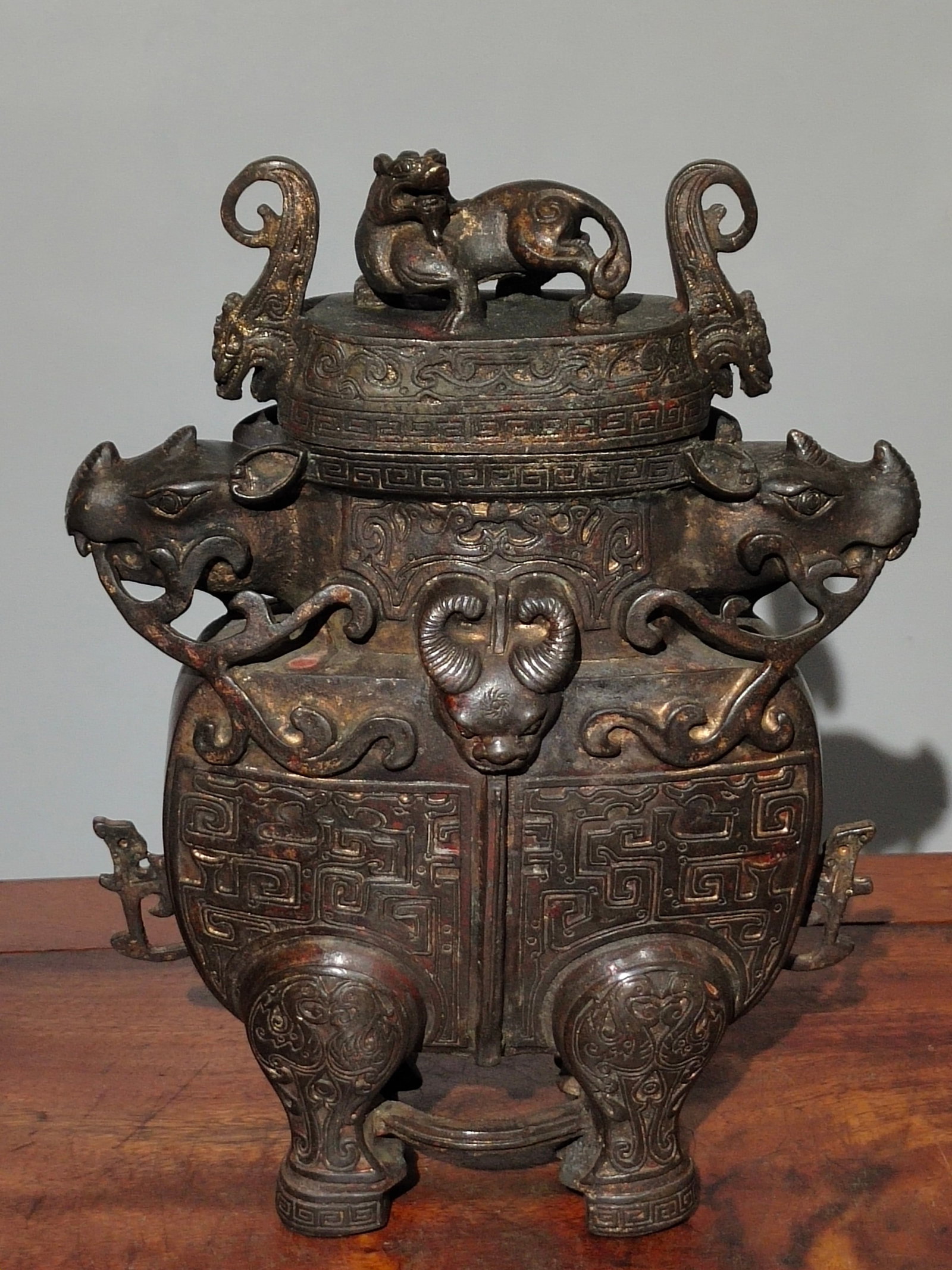 Old Copper Toad Pattern Bull Vase - 3
