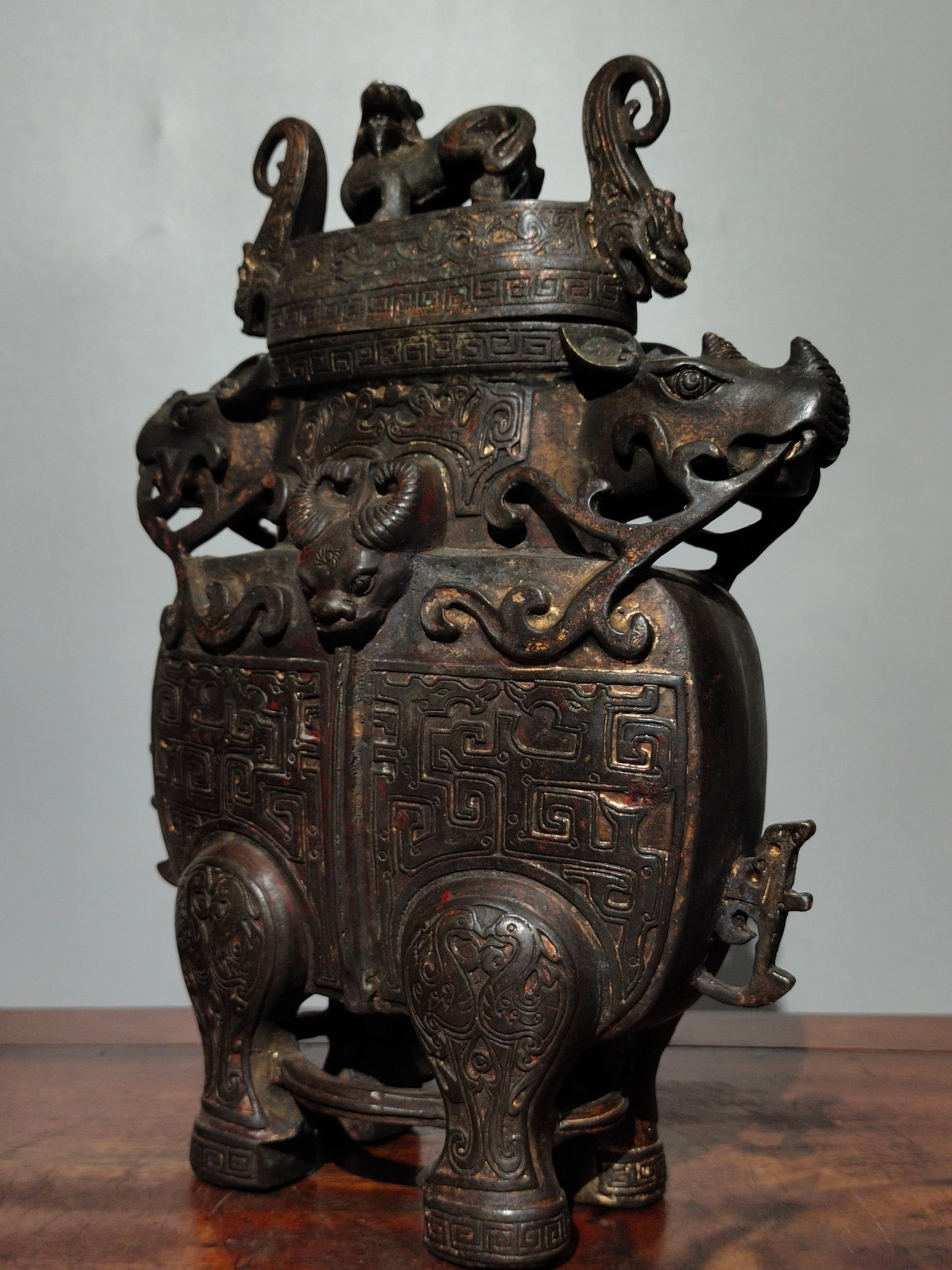 Old Copper Toad Pattern Bull Vase - 7