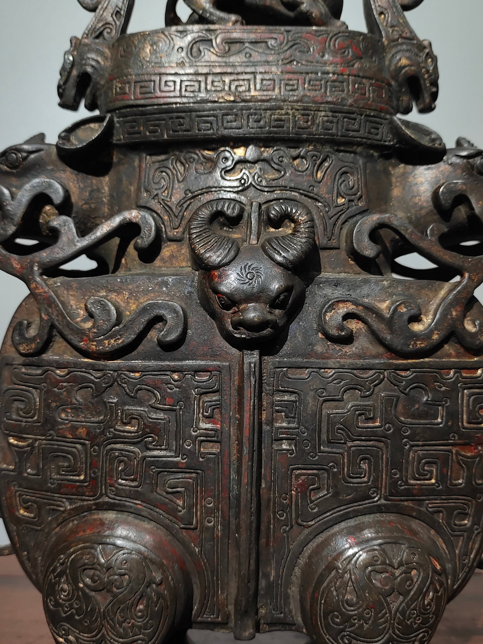 Old Copper Toad Pattern Bull Vase - 9