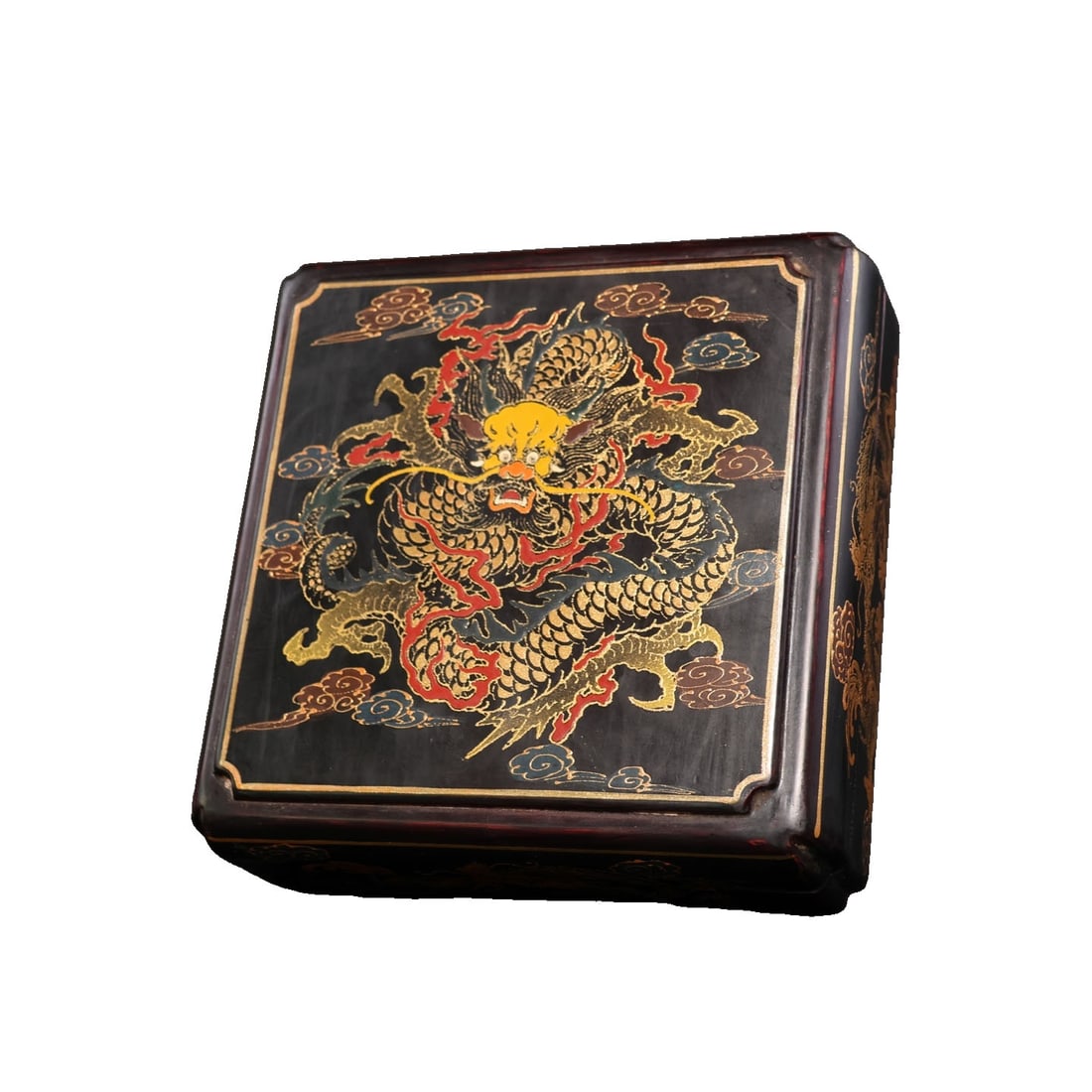 Contemporary Wooden Lacquer Gilt Jewelry Box: This jewelry box features a wooden lacquer base with gilt decoration, adorned with a sea dragon motif. The intricate painting and exquisite craftsmanship highlight the unique charm of intangible