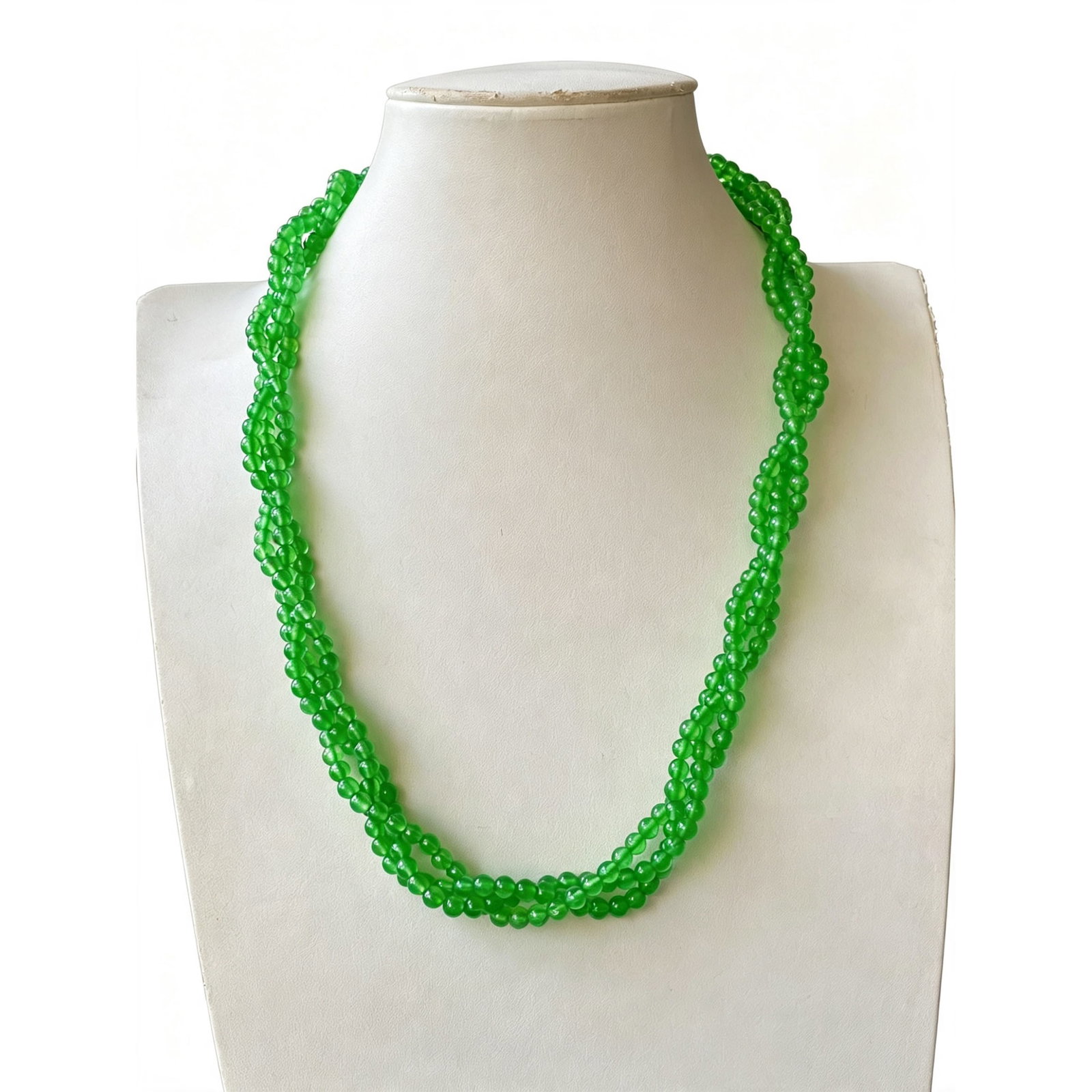 High Ice Old Jadeite Necklace (1 of 7)