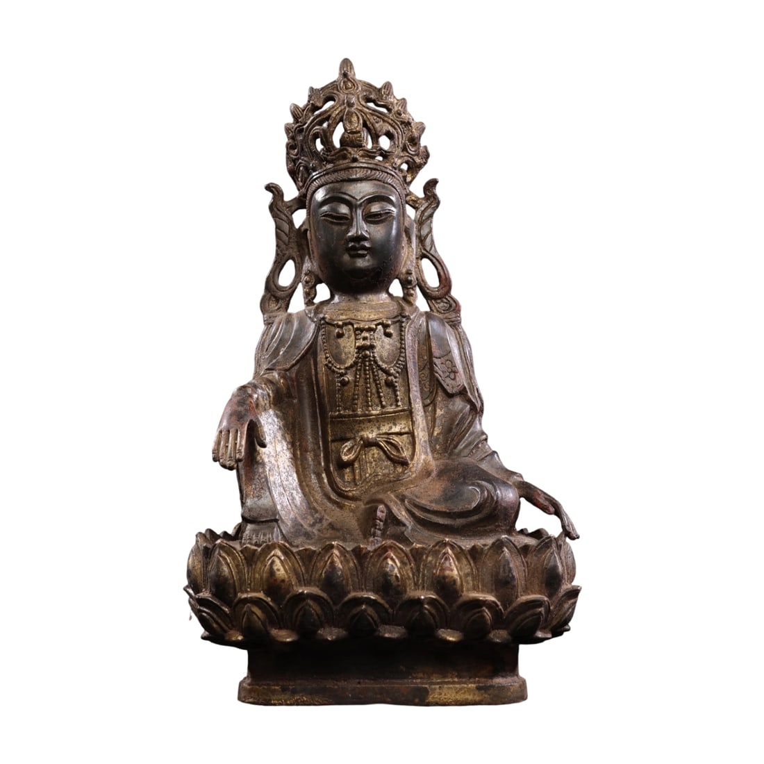 Modern Pure Copper Mud Gold Vermilion Avalokiteshvara Statue: This Avalokiteshvara statue is well-proportioned and heavy, with clear patterns and a magnificent appearance, showcasing superb craftsmanship. (Height 28cm, Length 16cm, Width 10cm, Weight 1960g)