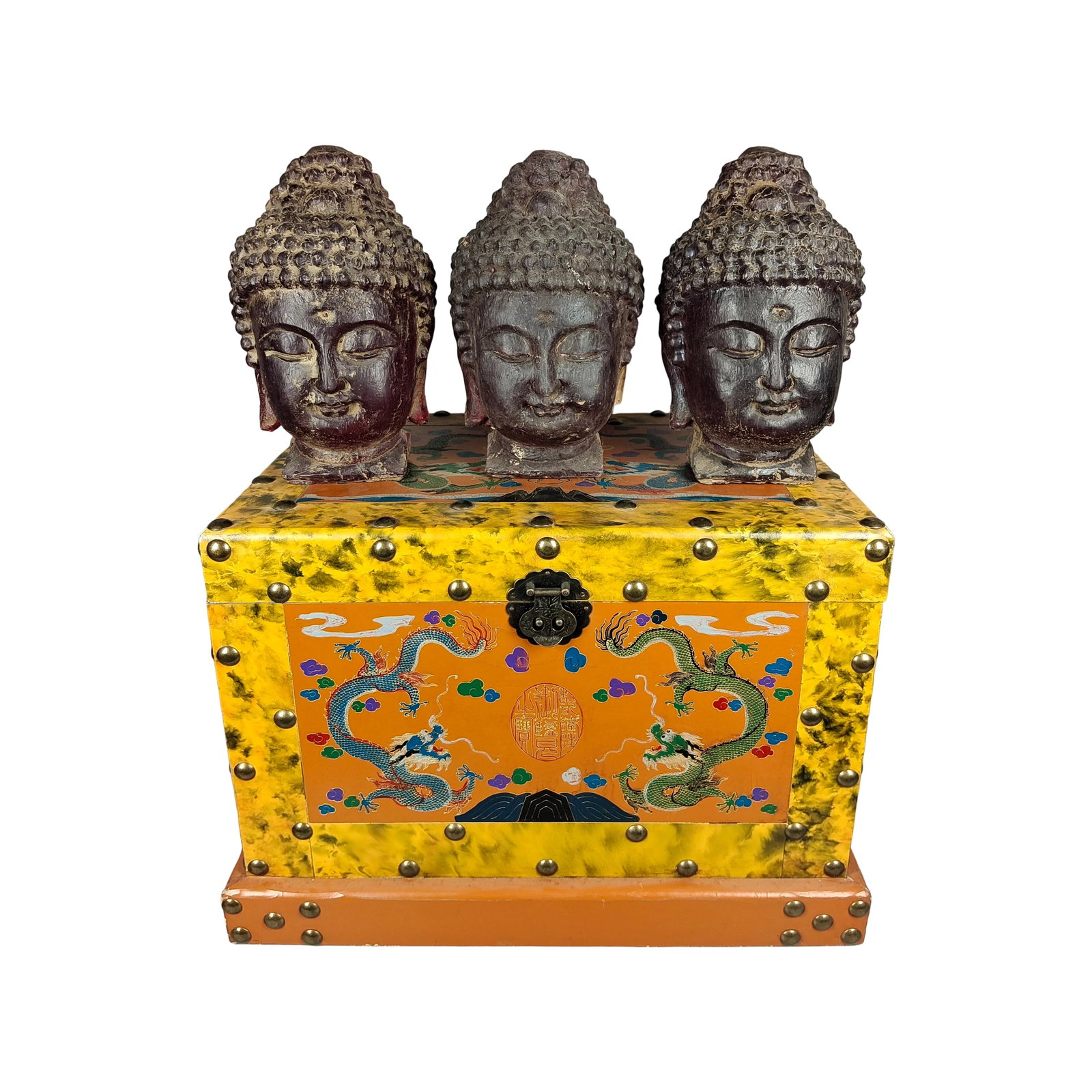 Lacquer Amber Buddha Heads Set of Three: This set of three lacquer amber Buddha heads is well-preserved, showcasing exquisite craftsmanship and unique artistic charm, making it a perfect collection for enthusiasts.The three boxes are 48/34/3