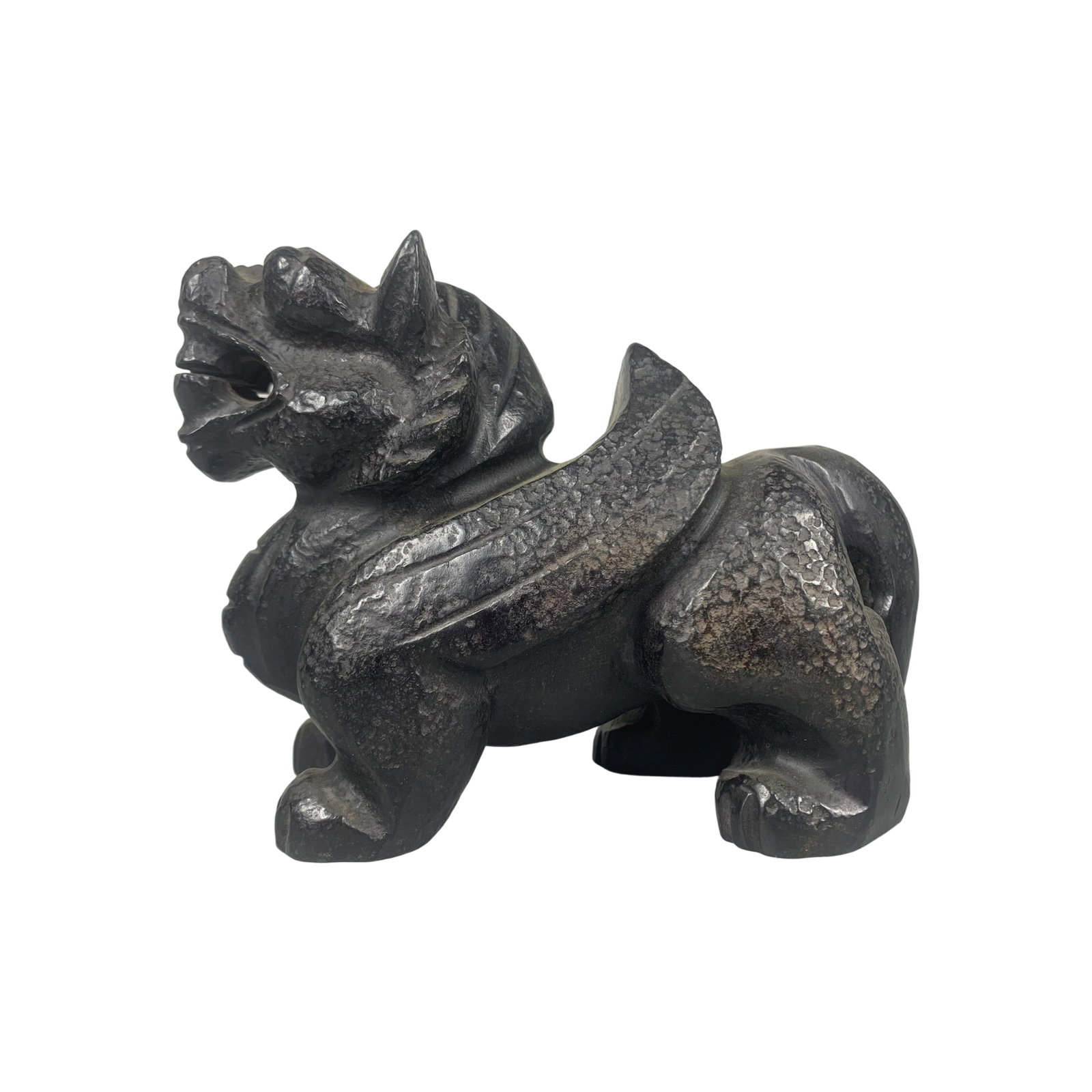 Hongshan Culture Meteorite Beast: This Hongshan culture meteorite beast features a unique shape and possesses magnetic properties, showcasing the mysterious charm of ancient culture. Its exquisite craftsmanship reflects the artistic s