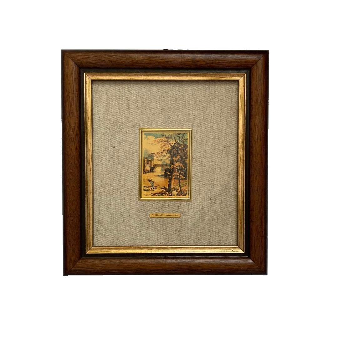 Italian-made gold leaf color lithograph painting lithographic print: Italian-Made Gold Leaf Color Lithograph Painting Lithographic Print This is an antique piece featuring a gold leaf color lithograph, executed through lithographic printing, and set within a wooden