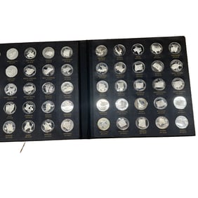 FRANKLIN MINT THE STATES OF THE UNION SILVER MEDALLIONS, CIRCA 1970