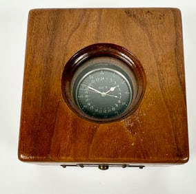 HAMILTON AIRCRAFT NAVIGATIONAL WATCH BOX AND WATCH, CIRCA 1941