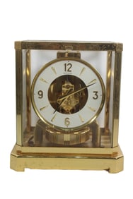LE COULTRE ATMOS PERPETUAL MOTION CLOCK, REF. 528-8, CIRCA 1968